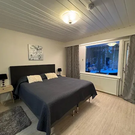 Ketunpesae Puijolla *