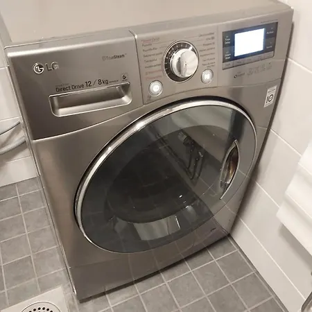 Ketunpesae Puijolla Apartment